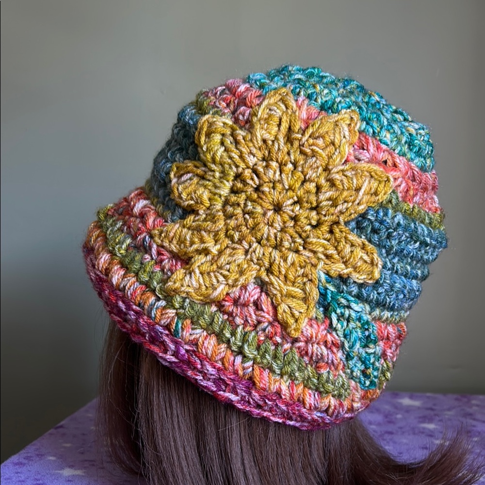 Colorful large Crochet Sunflower bucket beanie soft acrylic yarn new